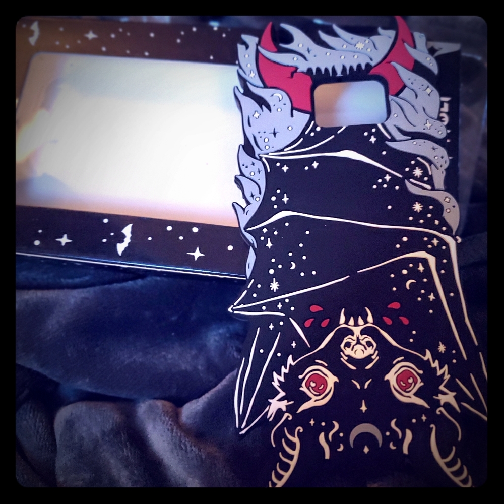 Rogue + Wolf Vamp Bat Samsung S6/S7 Phone Case